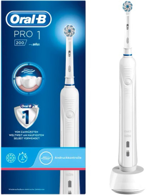 Электрическая зубная щетка Oral-B Pro 1 200 Sensi White D16.513.3U (белый)