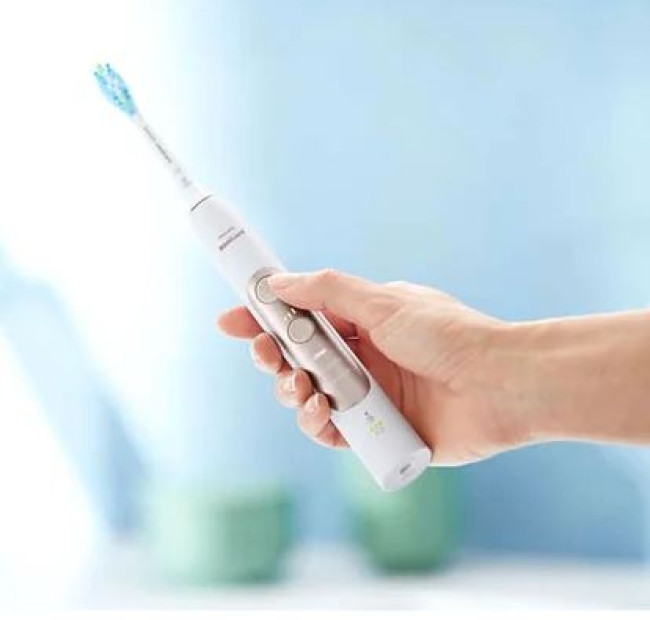 Электрическая зубная щетка Philips ExpertClean 7300 HX9601/03 - фото4